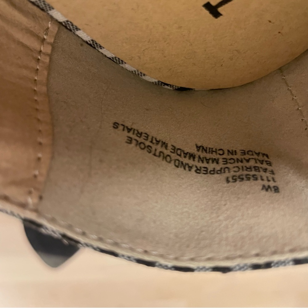 NWT Torrid Gingham Checkered Mary Jane Bow Flats Shoes Size 8 - Picture 3 of 5